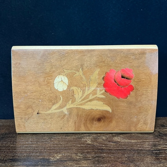 Wooden Music Jewelry Box - Picture 3 of 11